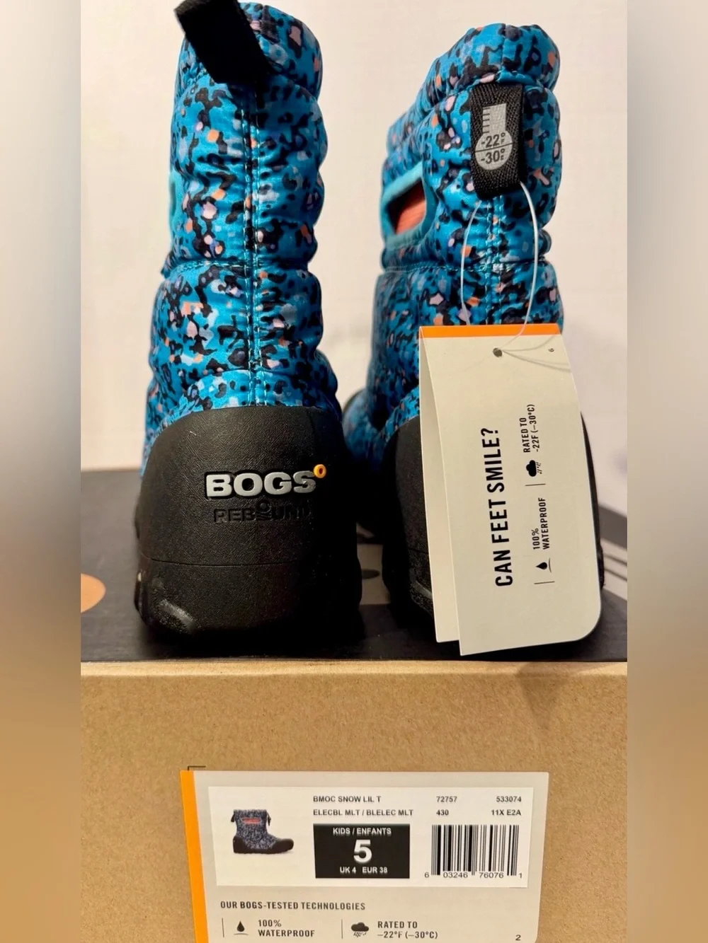 NWT BOGS Unisex-Child B Moc Snow Boot Size 5